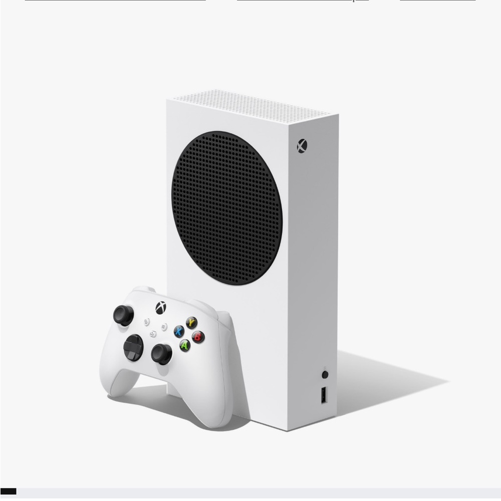 Microsoft Xbox Series S. Barely used. Comes with Headpiece and controller.